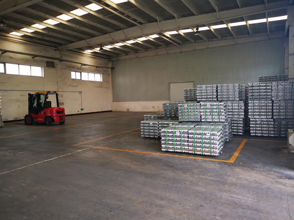 鋁錠、鋁液設(shè)備